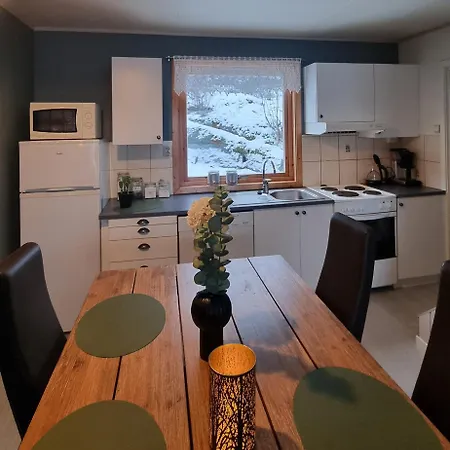 منتزه العطل Laukvik Senja *