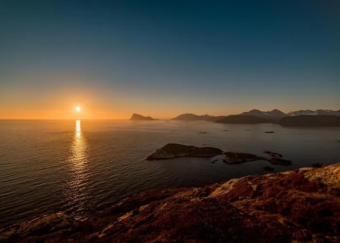 Laukvik Senja * Botnhamn