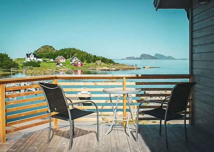 Laukvik Senja * Botnhamn